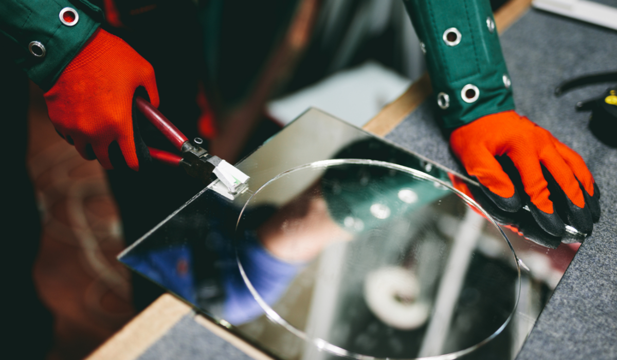 The Art of Precision: Luxury Glass Design Cutting